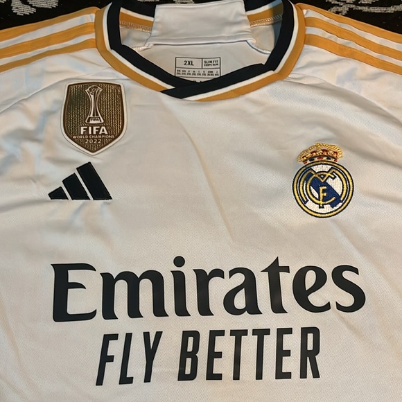 Adidas Real Madrid Vini Jr. 2023/2024 Men’s Soccer Home Jersey - Picture 3 of 7